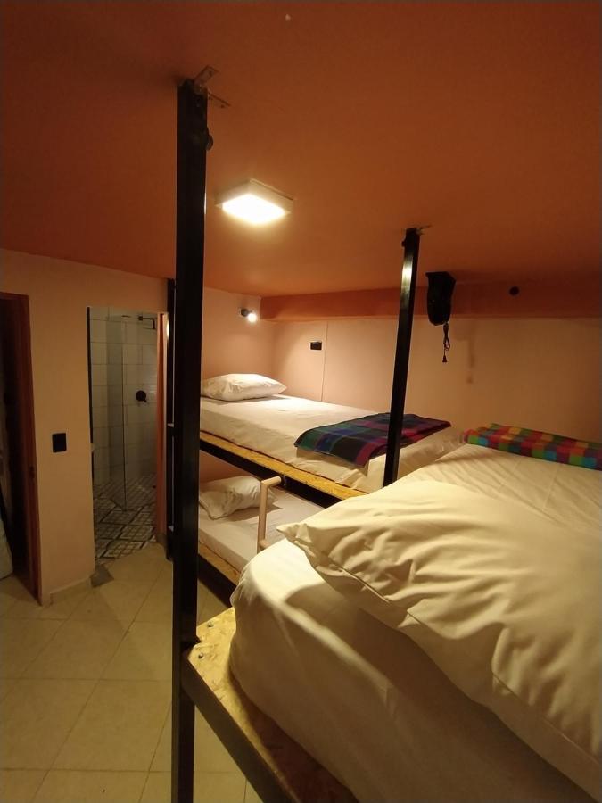 Casa Primavera Hostal Medellin Bagian luar foto